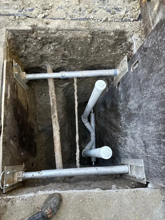 Experienced plumber completing Gas Line Repair work in Lake Grove